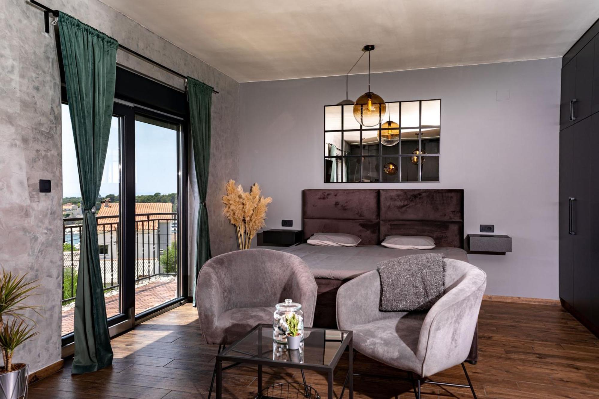 Apartment Modern With A Beautiful View Rab Town